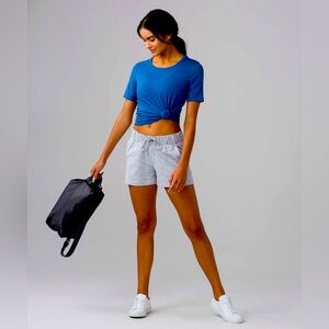 Lululemon On The Fly Short‎ 2.5” Size 8